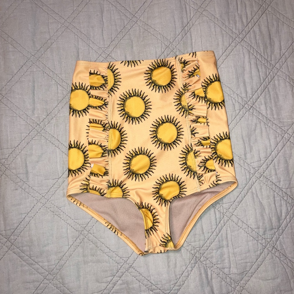 NWOT Kortni Jean girls swim bottoms 8/9